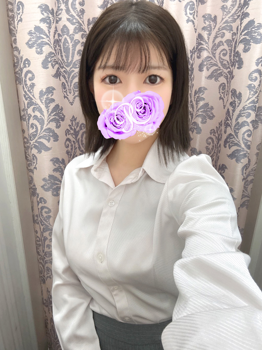 椿　なな