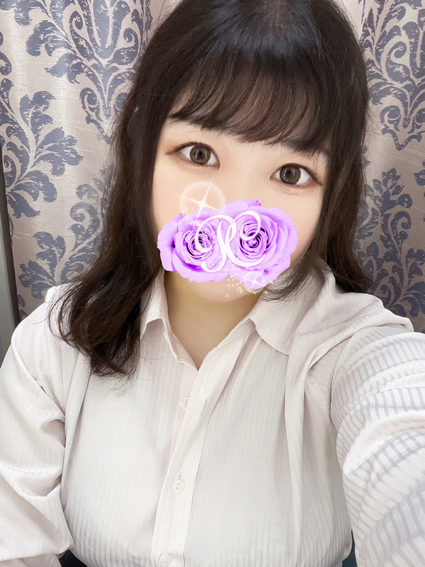 雪白　ふわり
